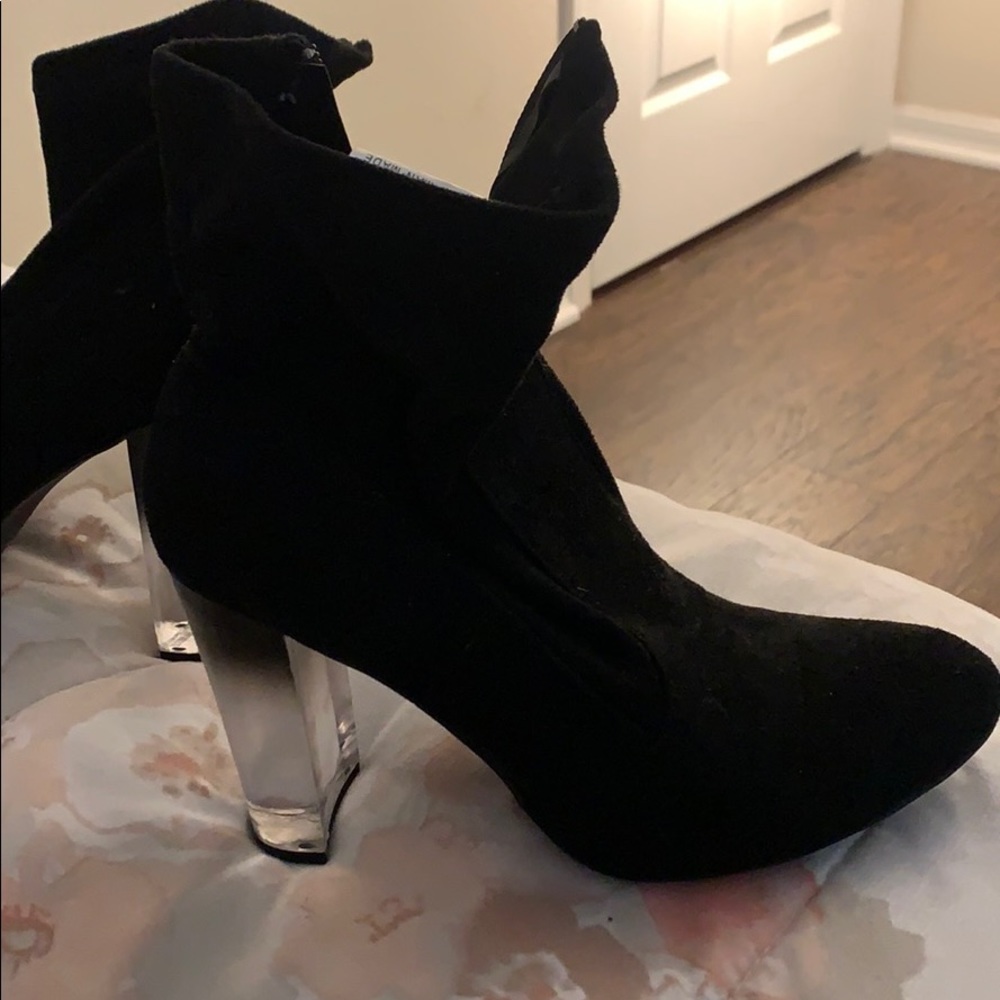 Heels black